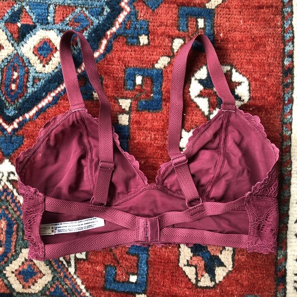 SOLD - Free People Let Me Kiss You Bralette - Picture 2 of 4